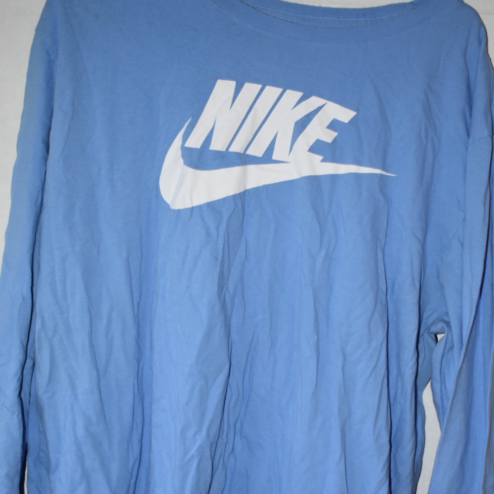 Nike long sleeve top